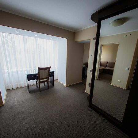 Hotel Edem Karaganda Zewnętrze zdjęcie