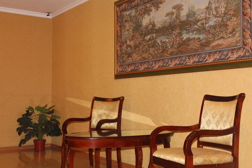 Hotel Edem Karaganda Zewnętrze zdjęcie
