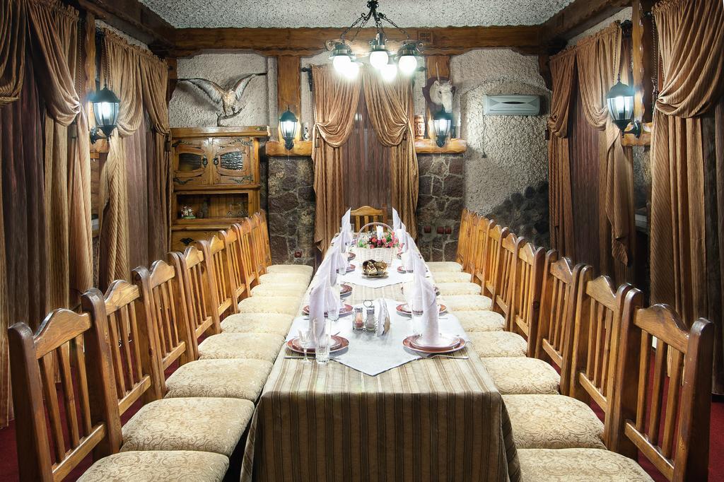 Hotel Edem Karaganda Zewnętrze zdjęcie