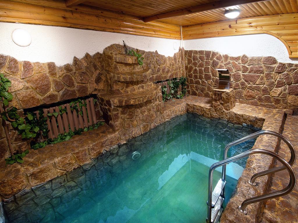 Hotel Edem Karaganda Zewnętrze zdjęcie