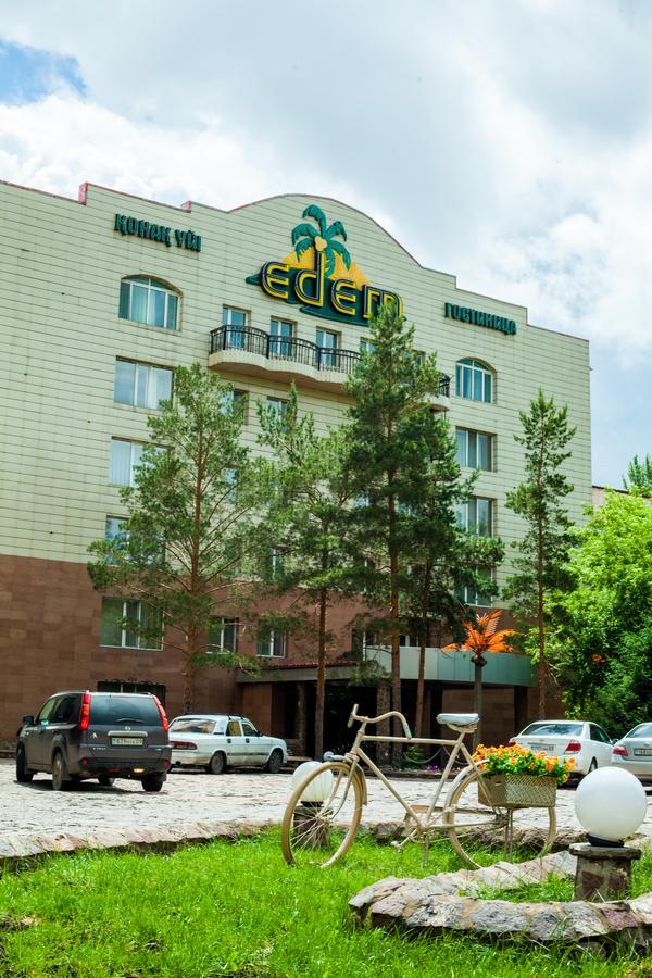 Hotel Edem Karaganda Zewnętrze zdjęcie