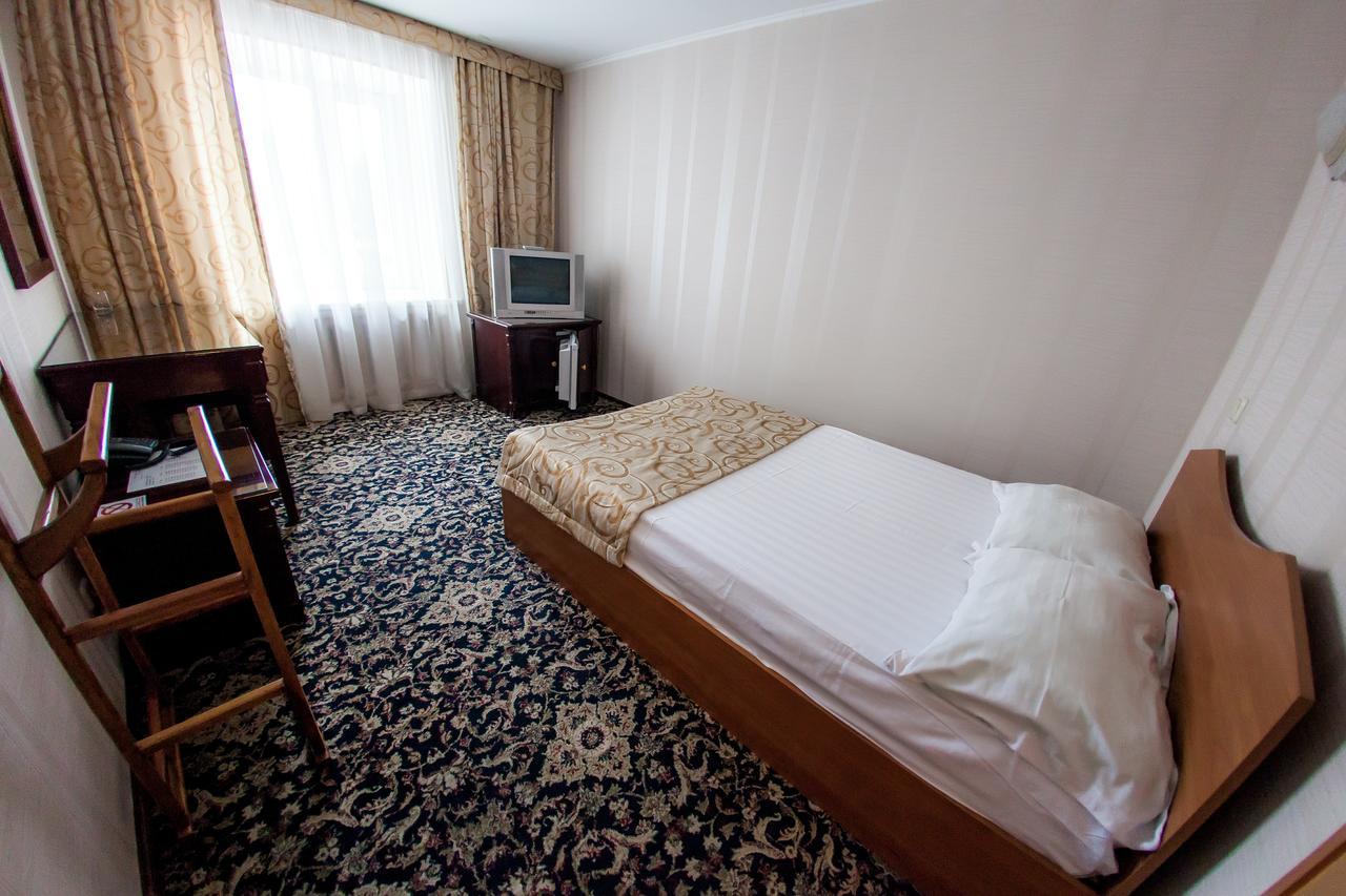 Hotel Edem Karaganda Zewnętrze zdjęcie