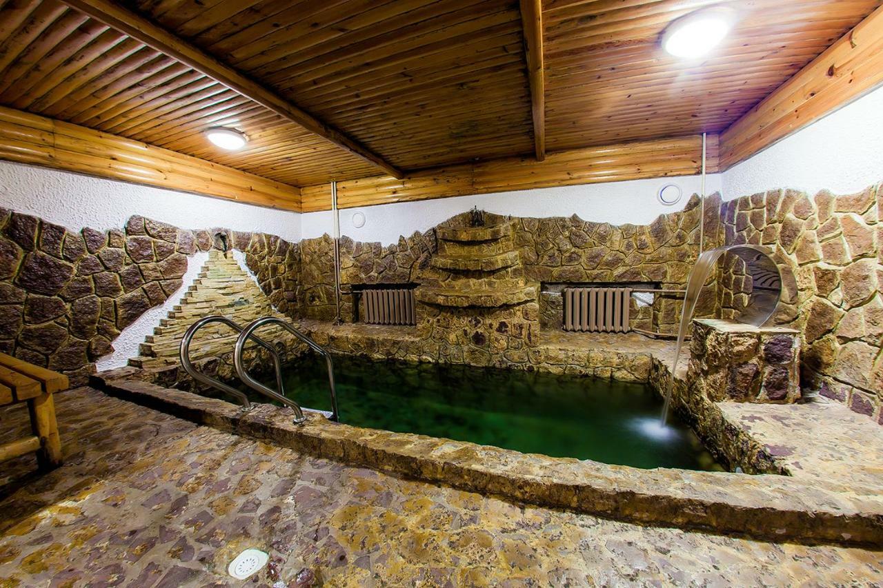Hotel Edem Karaganda Zewnętrze zdjęcie